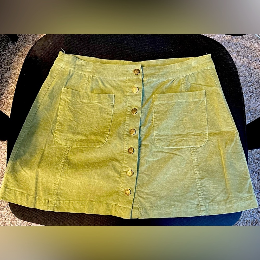 Sahalie Green Corduroy Skirt